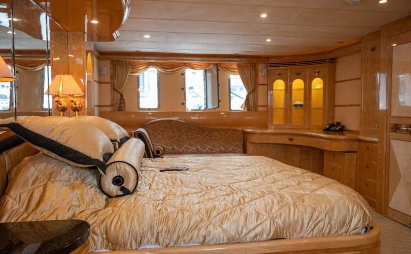lady Eileen ii master cabin